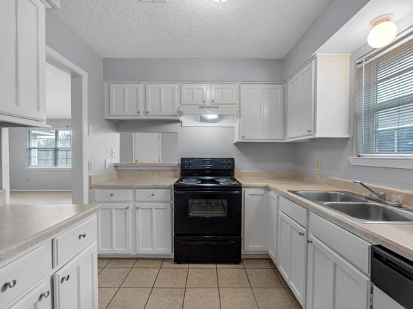 11942 Silver Island Circle, Houston TX 77067