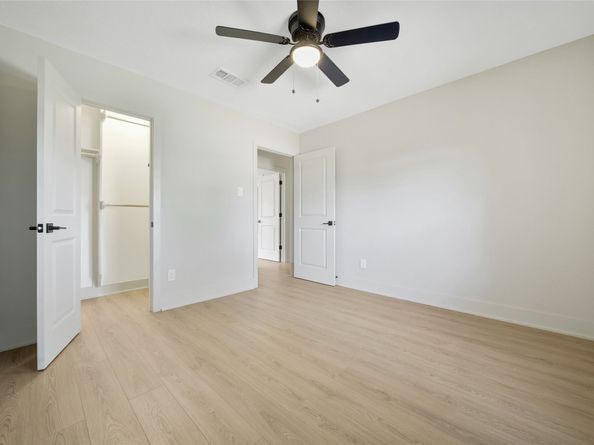 3022 Sparrow Street, Houston TX 77051