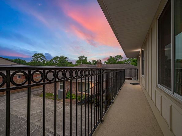 8019 Colgate Street, Houston TX 77061