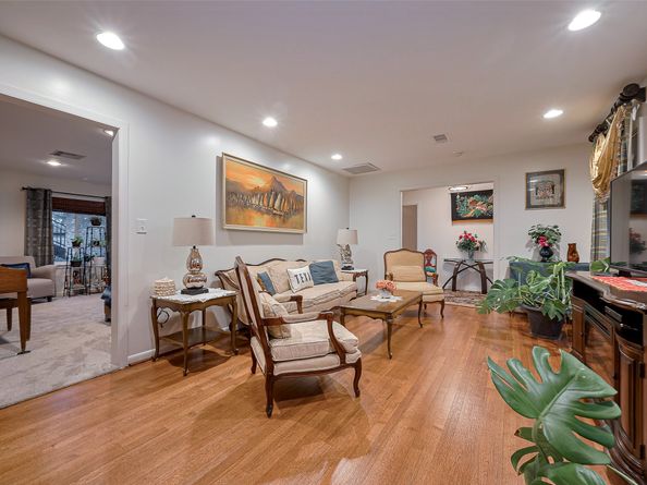 8019 Colgate Street, Houston TX 77061