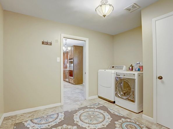 8019 Colgate Street, Houston TX 77061