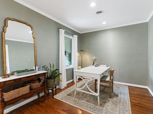 2314 Hialeah Drive, Houston TX 77018