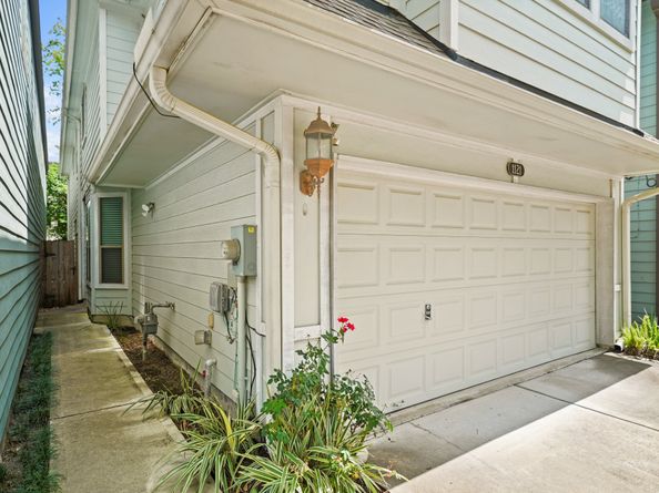 1121 Beall Landing Court, Houston TX 77008