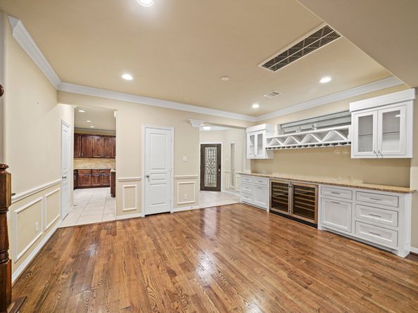 1121 Beall Landing Court, Houston TX 77008