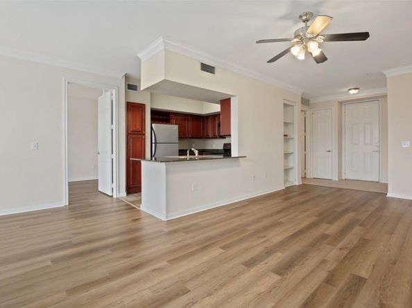 7575 Kirby Drive 1209, Houston TX 77030