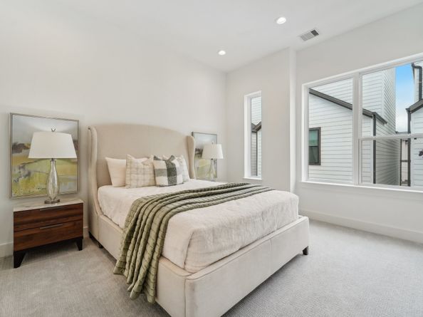 1403 W 21st St B, Houston TX 77008