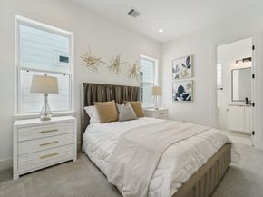 1403 W 21st St B, Houston TX 77008