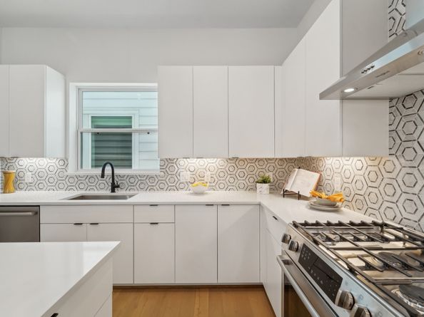 1403 W 21st St B, Houston TX 77008