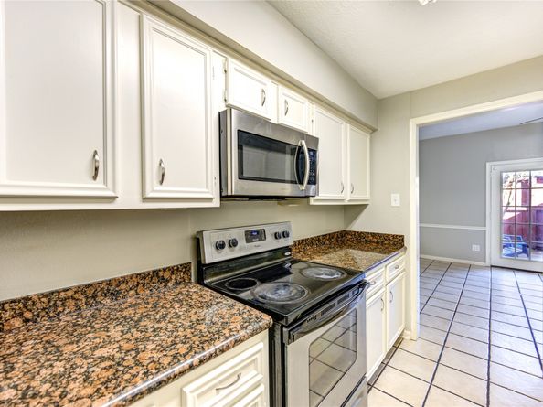 940 Wycliffe Drive 6, Houston TX 77079