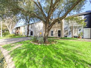 940 Wycliffe Drive 6, Houston TX 77079