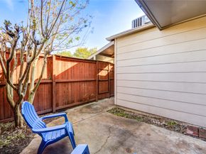 940 Wycliffe Drive 6, Houston TX 77079