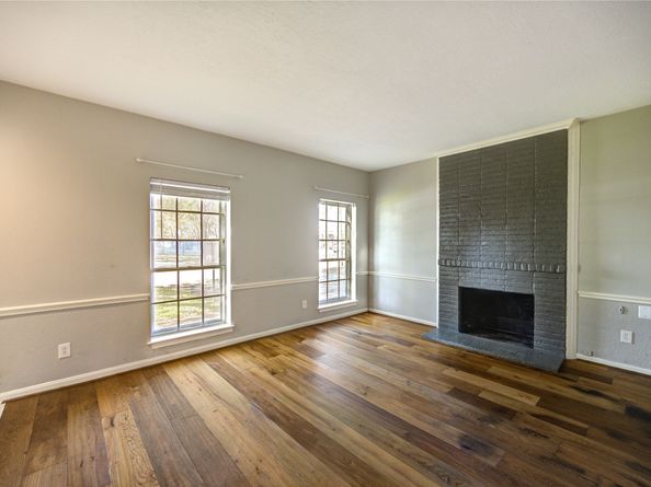 940 Wycliffe Drive 6, Houston TX 77079