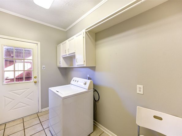 940 Wycliffe Drive 6, Houston TX 77079