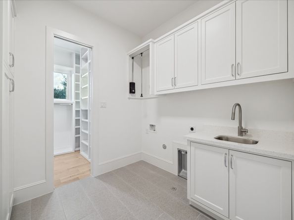 1119 Willard Street, Houston TX 77006