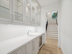 1119 Willard Street, Houston TX 77006