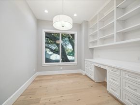 1119 Willard Street, Houston TX 77006