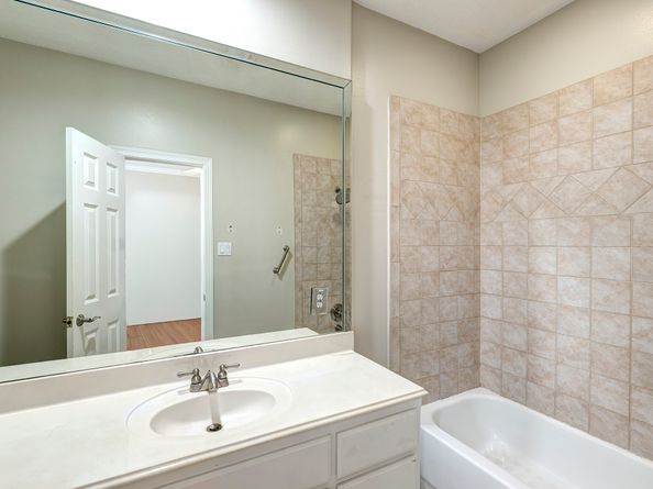 1729 Lexington Street, Houston TX 77098