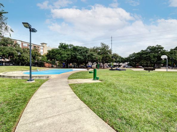 1729 Lexington Street, Houston TX 77098