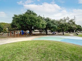 1729 Lexington Street, Houston TX 77098