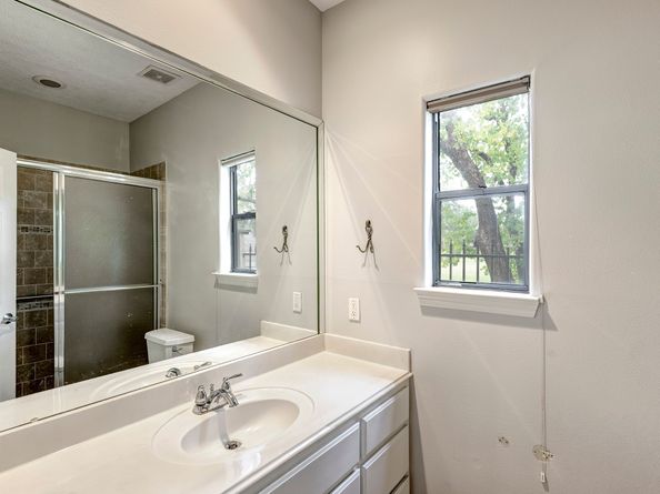 1729 Lexington Street, Houston TX 77098