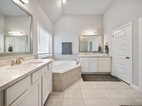 10605 Centre Green Way, Houston TX 77043