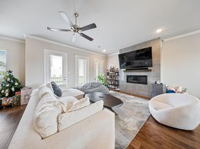 10605 Centre Green Way, Houston TX 77043