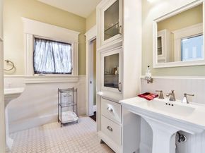 1436 Harvard Street, Houston TX 77008