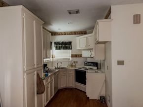 7329 Stanwick Drive, Houston TX 77087