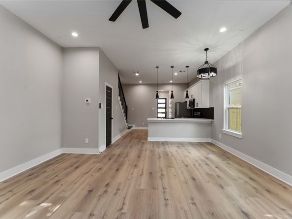 4201 Mallow Street 2, Houston TX 77051