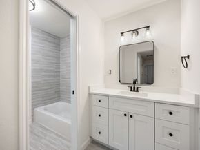 8646 Kempridge Street, Houston TX 77080