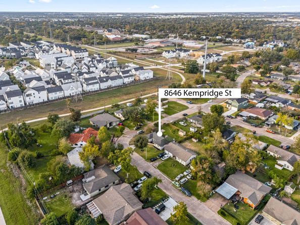 8646 Kempridge Street, Houston TX 77080