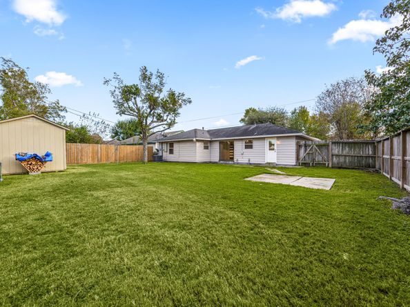 8646 Kempridge Street, Houston TX 77080