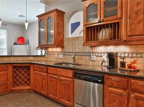 826 E 29th Street, Houston TX 77009