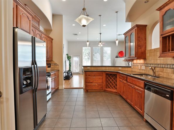 826 E 29th Street, Houston TX 77009