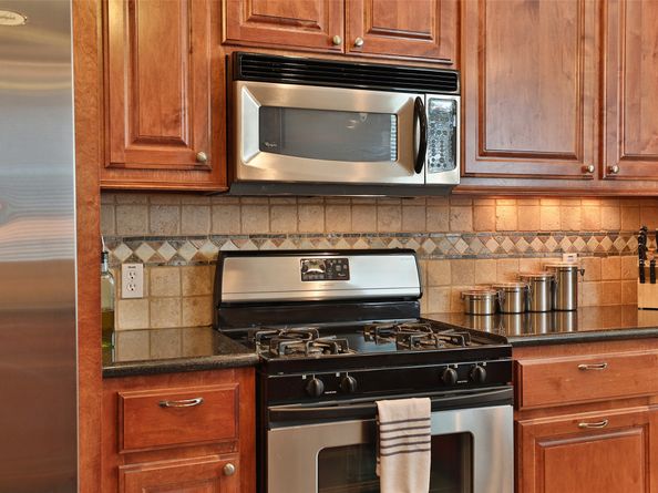 826 E 29th Street, Houston TX 77009