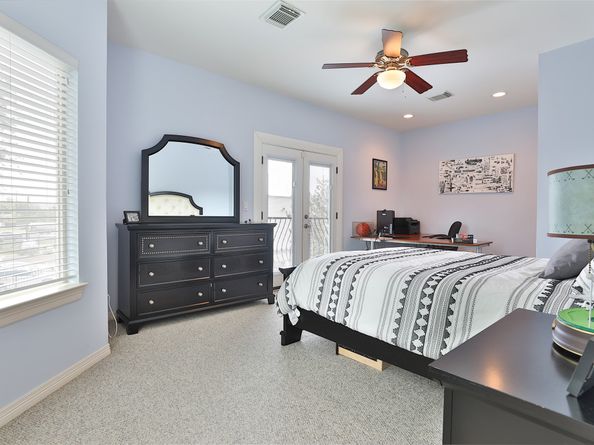 826 E 29th Street, Houston TX 77009