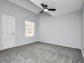 9809 Richmond Avenue B13, Houston TX 77042