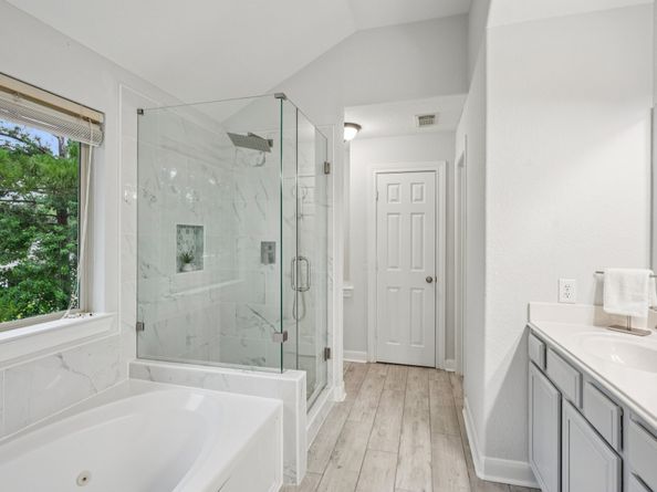 90 Panterra Way, The Woodlands TX 77382