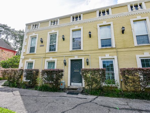 5202 Arboles Drive 3, Houston TX 77035