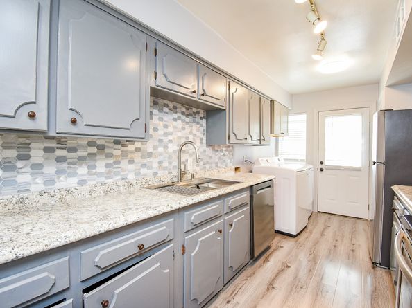 5202 Arboles Drive 3, Houston TX 77035