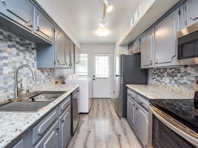 5202 Arboles Drive 3, Houston TX 77035