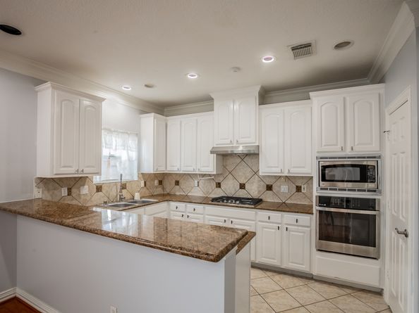 7146 Harmony Cove, Houston TX 77036