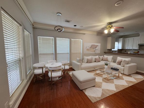 7146 Harmony Cove, Houston TX 77036