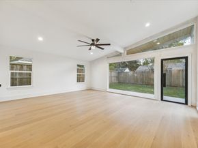 10623 Inwood Drive, Houston TX 77042