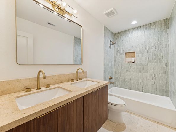 10623 Inwood Drive, Houston TX 77042