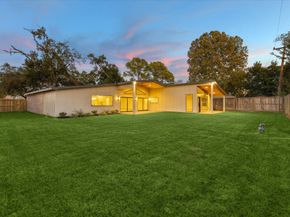 10623 Inwood Drive, Houston TX 77042