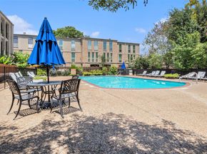 4633 Wild Indigo Street 536, Houston TX 77027