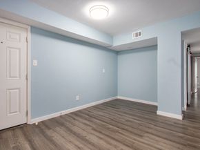 4633 Wild Indigo Street 536, Houston TX 77027