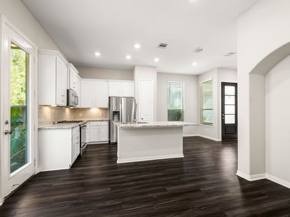 162 Moon Dance Court, Conroe TX 77304