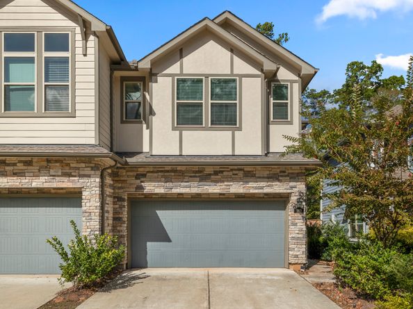 162 Moon Dance Court, Conroe TX 77304